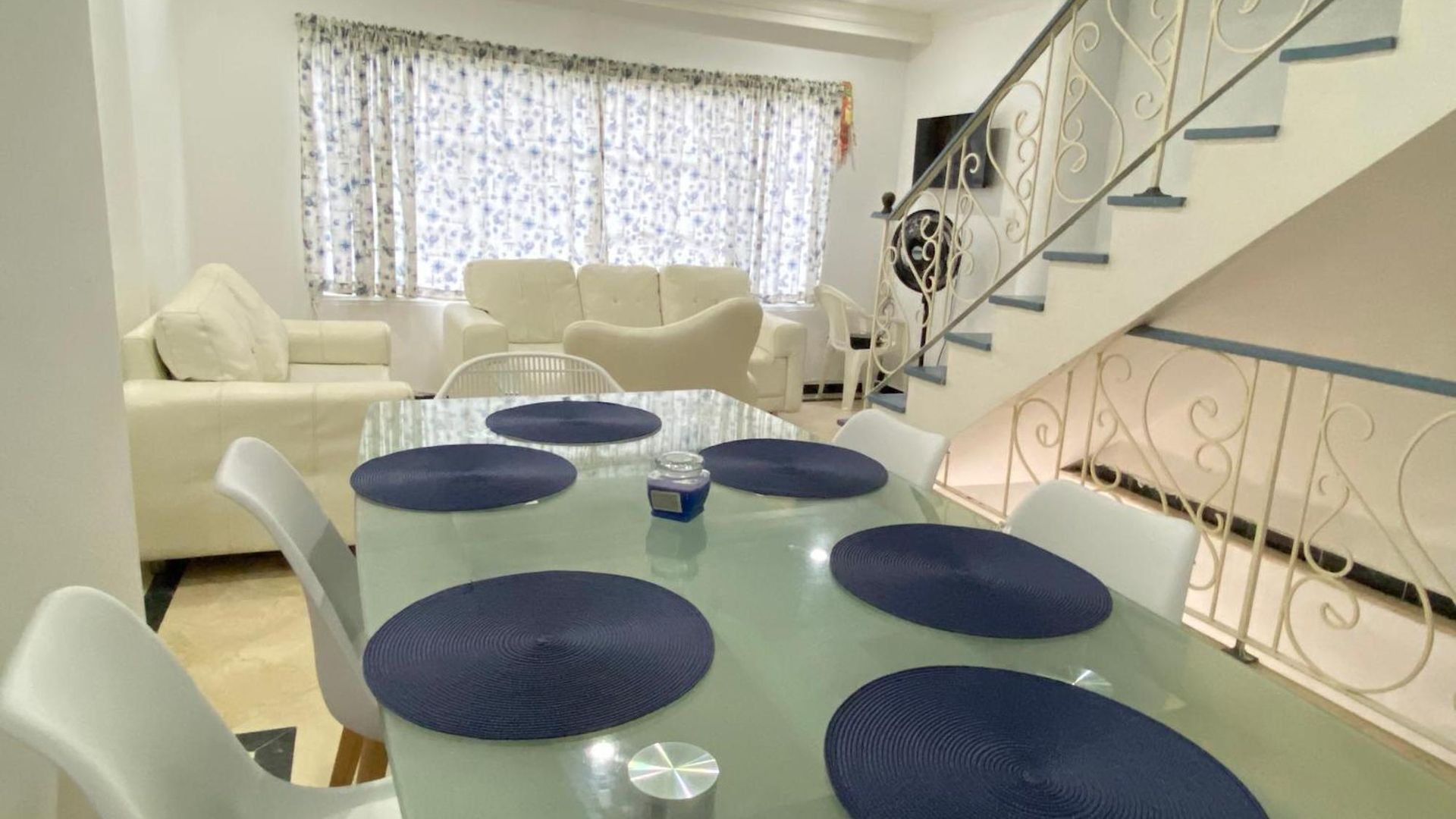 Muy Cerca Del Mar, Areopuerto Y Centro Historico Holiday home Cartagena
