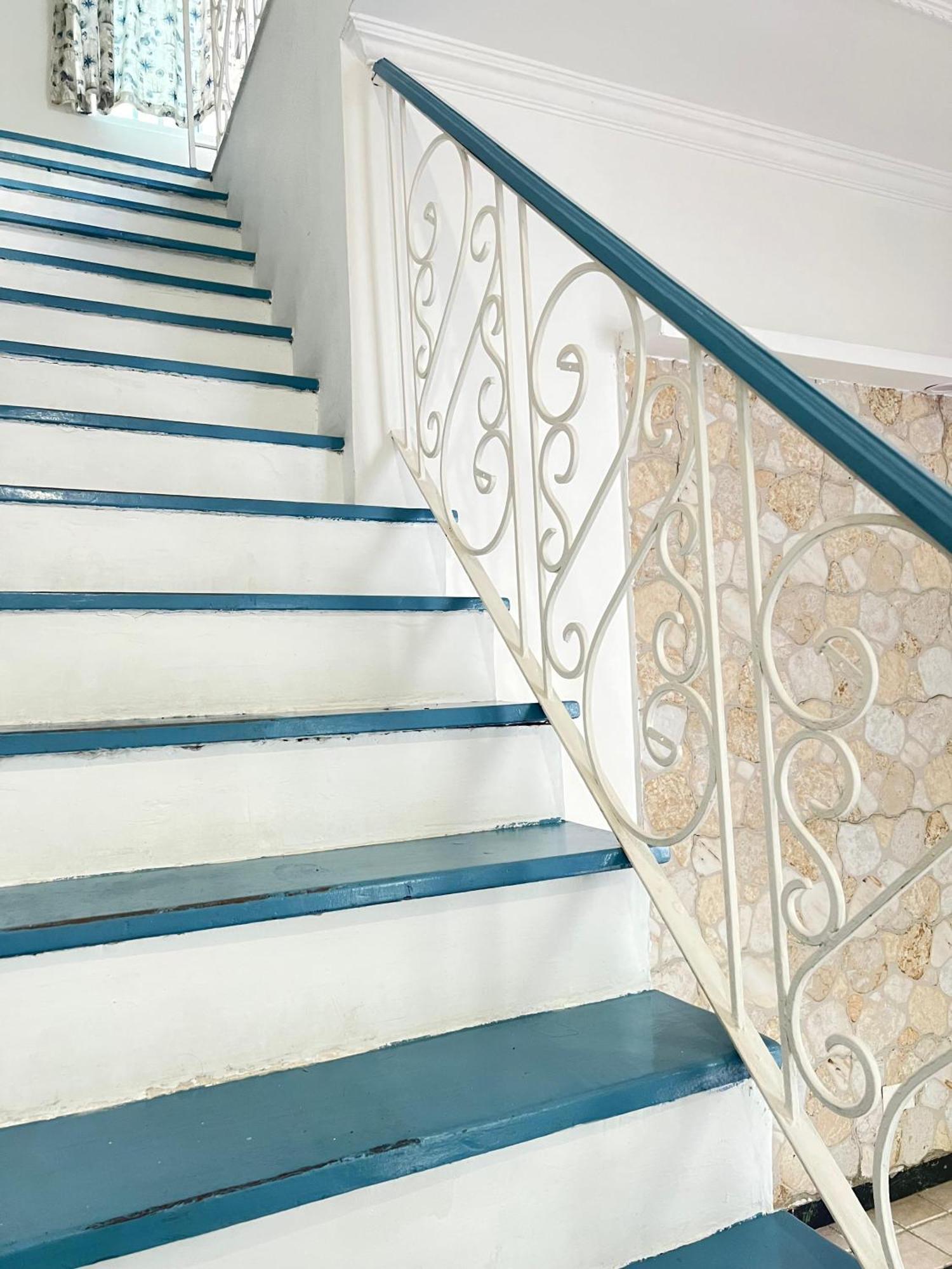 Muy Cerca Del Mar, Areopuerto Y Centro Historico *